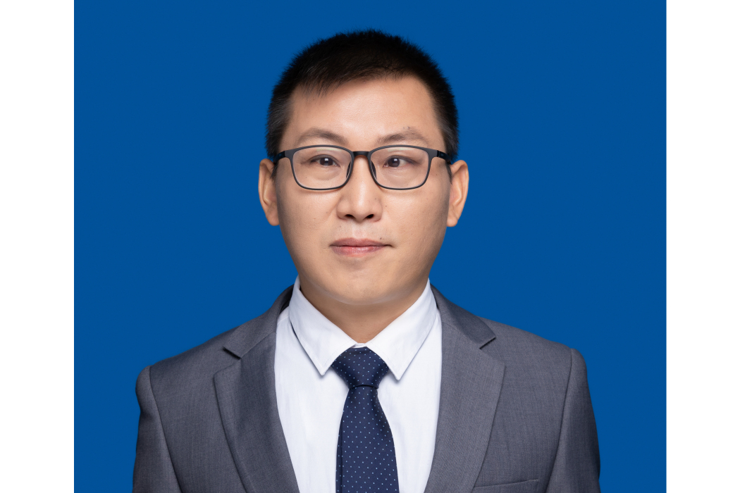 張睿(北京印刷學院機電工程學院教師) 張睿(北京印刷學院機電工程學院教師)