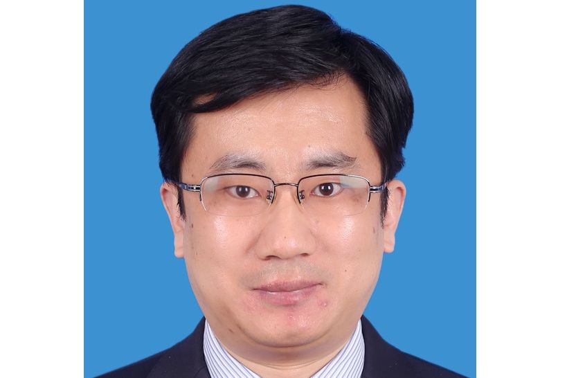 崔鵬(貴州省黔東南州委原常委、副州長) 崔鵬(貴州省黔東南州委原常委、副州長)