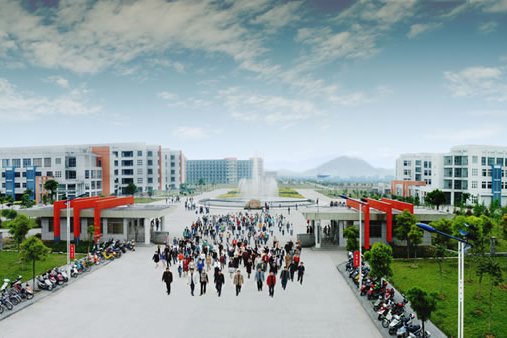 諸暨市中等專業學校(諸暨中專) 諸暨市中等專業學校(諸暨中專)