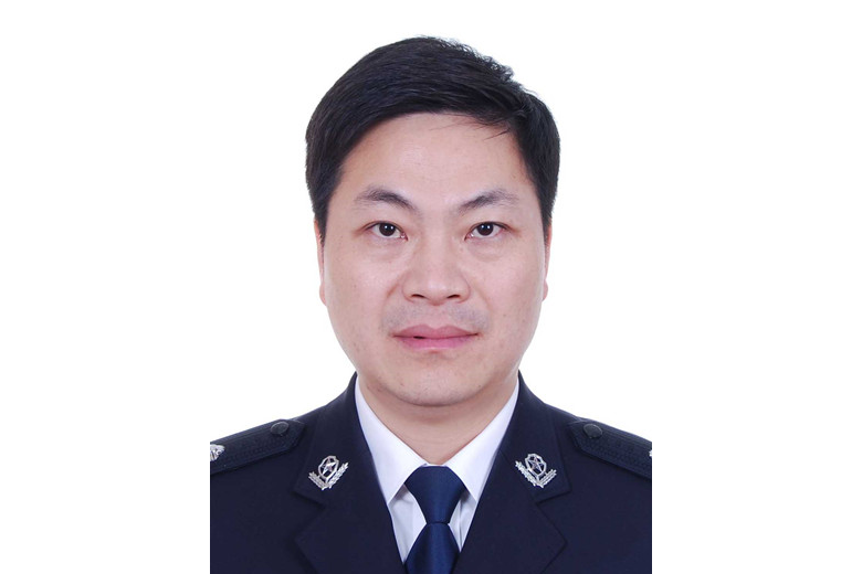 王健(餘姚市人民政府副市長、餘姚市公安局局長)