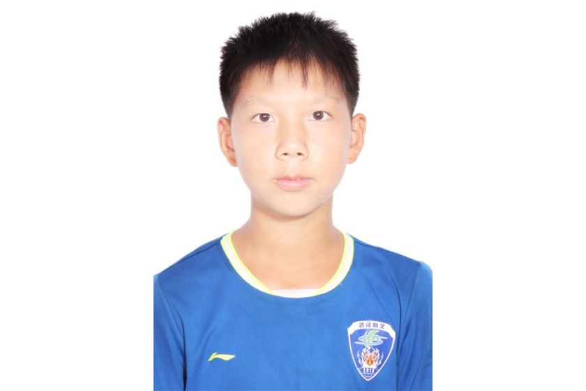 李奧(中國足球運動員) 李奧(中國足球運動員)