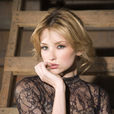 海莉·貝內特(Haley Bennett)
