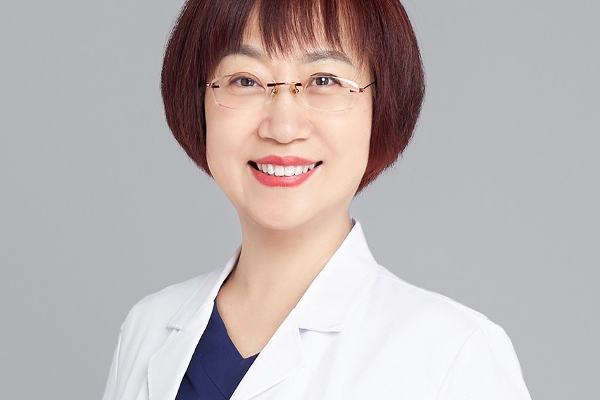 楊靖(西安國際醫學中心醫院美容中心副主任) 楊靖(西安國際醫學中心醫院美容中心副主任)