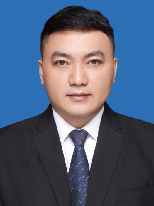 劉興華(貴州省六盤水市水城區委常委、組織部部長、黨校校長) 劉興華(貴州省六盤水市水城區委常委、組織部部長、黨校校長)