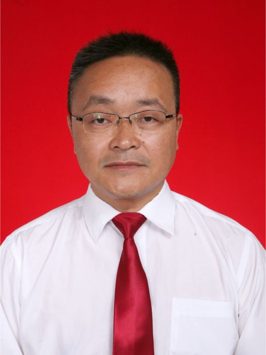 陳永新(浙江省湖州市長興縣農業農村局黨委委員、副局長) 陳永新(浙江省湖州市長興縣農業農村局黨委委員、副局長)