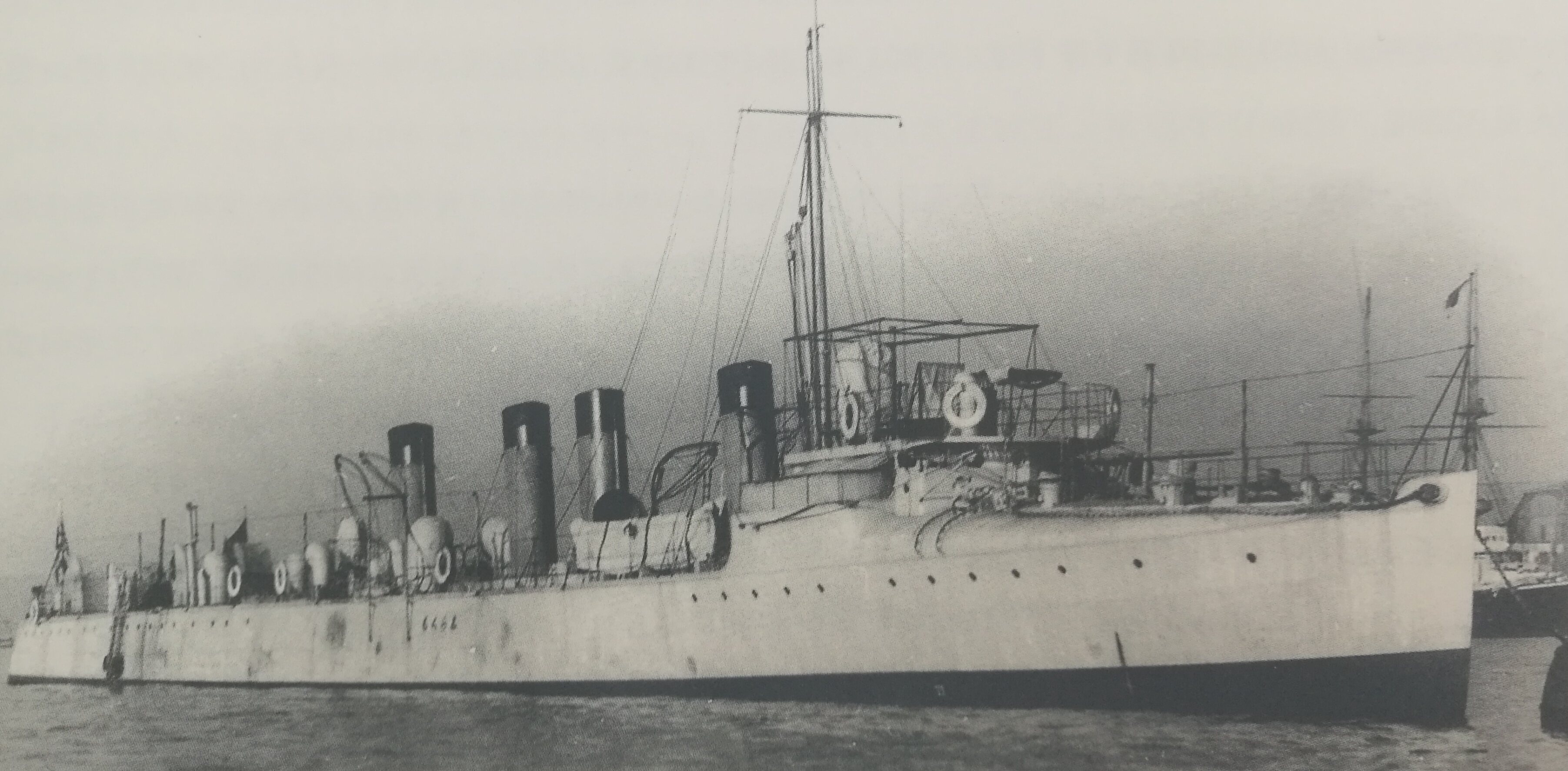 白雲號，1902年2月英國竣工