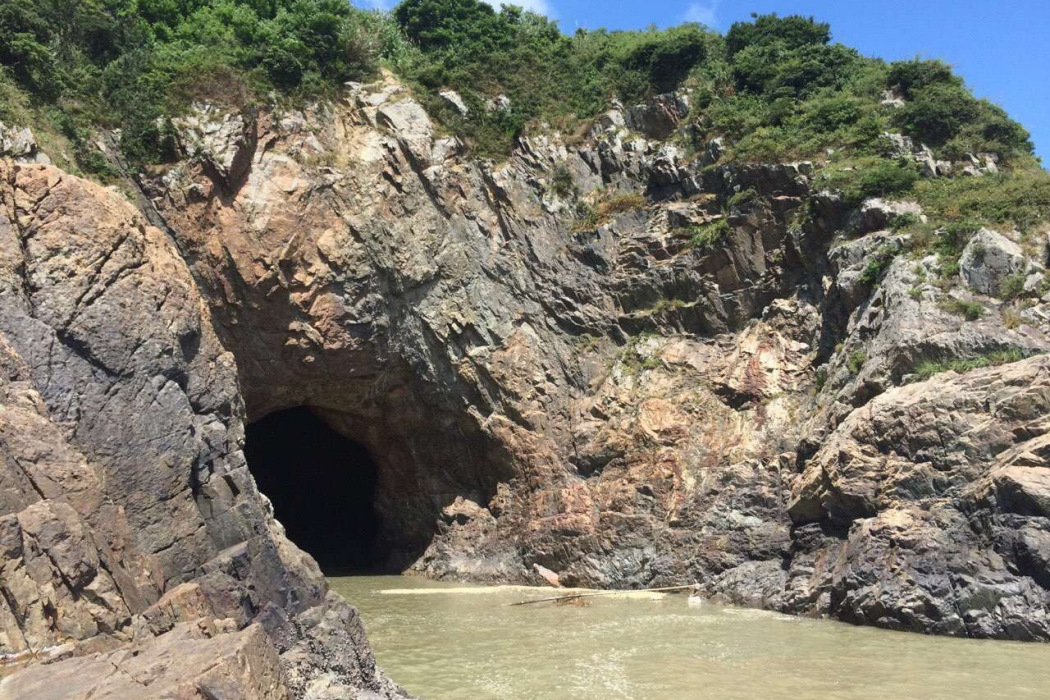 鋸門龍洞 鋸門龍洞