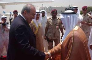 伊拉克臨時政府總理阿拉維訪問科威特
