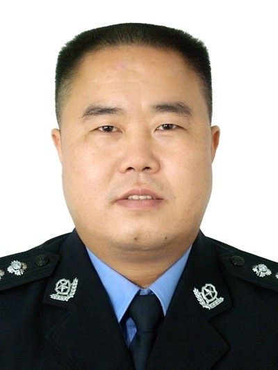 成良池 成良池