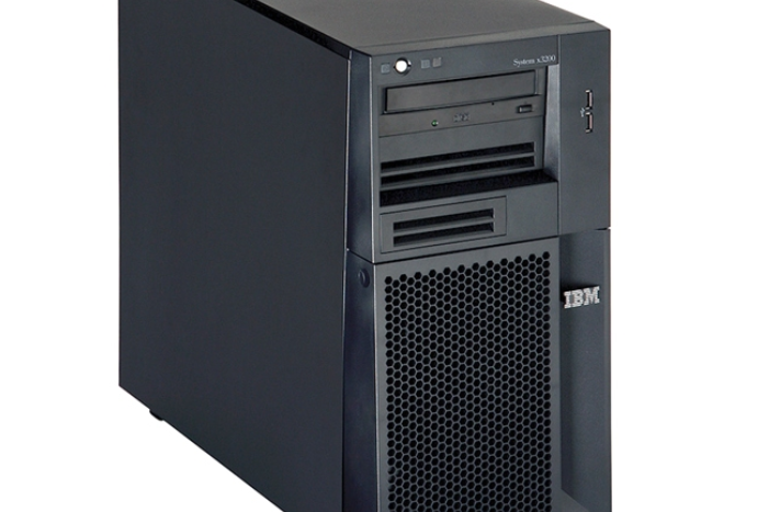IBM System x3200 43633BC IBM System x3200 43633BC