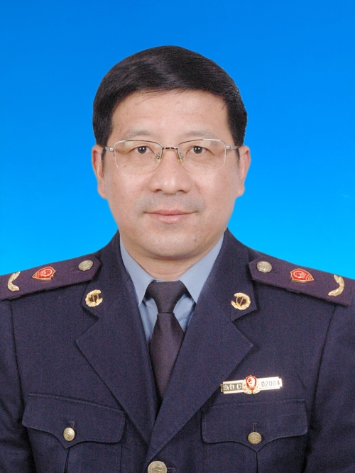 鄭文偉(溫州市龍灣區市場監督管理局副局長) 鄭文偉(溫州市龍灣區市場監督管理局副局長)