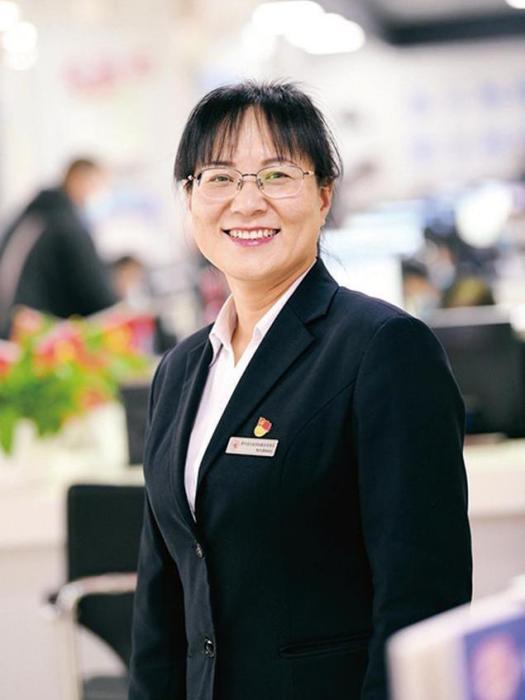 李素琴(山西省澤州縣行政審批服務管理局四級主任科員) 李素琴(山西省澤州縣行政審批服務管理局四級主任科員)