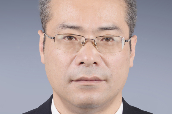 石虎(湘西自治州市場監督管理局黨組成員、副局長) 石虎(湘西自治州市場監督管理局黨組成員、副局長)
