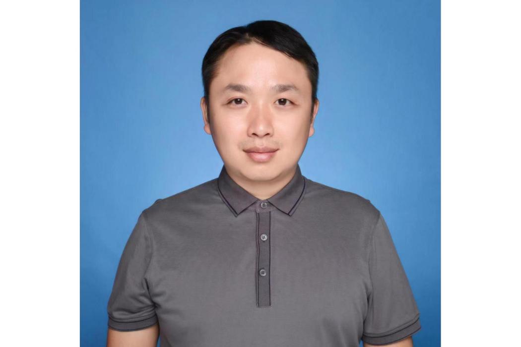 喻偉(重慶大學土木工程學院教授，博士生導師)