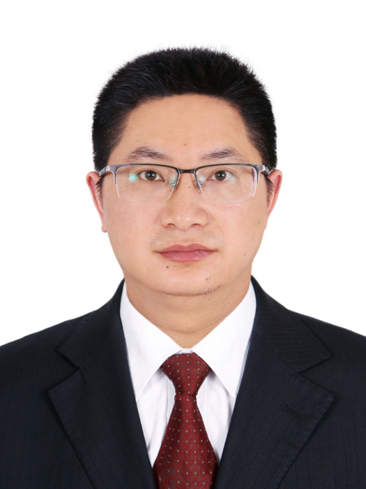 何蔚(四川省成都市大邑縣教育局黨組書記、局長) 何蔚(四川省成都市大邑縣教育局黨組書記、局長)