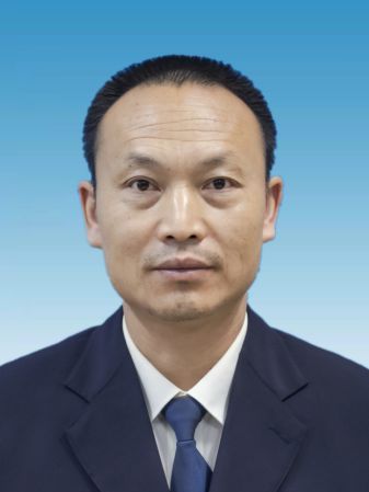 劉明勇(河南省信陽市光山縣紀委常委、縣監委委員) 劉明勇(河南省信陽市光山縣紀委常委、縣監委委員)