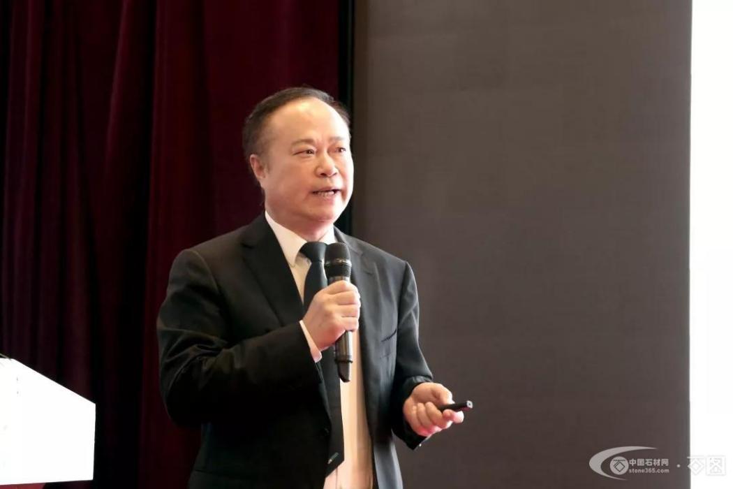 張雲龍(山東鑫海礦業技術裝備股份有限公司董事長) 張雲龍(山東鑫海礦業技術裝備股份有限公司董事長)