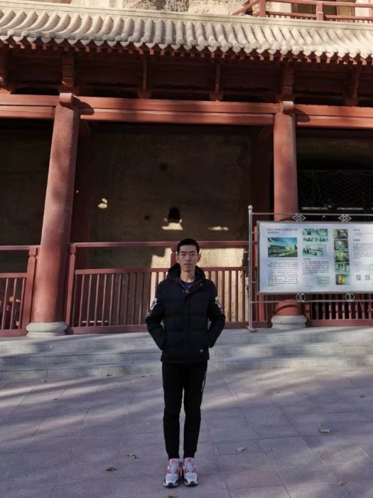 洛哲兒 洛哲兒
