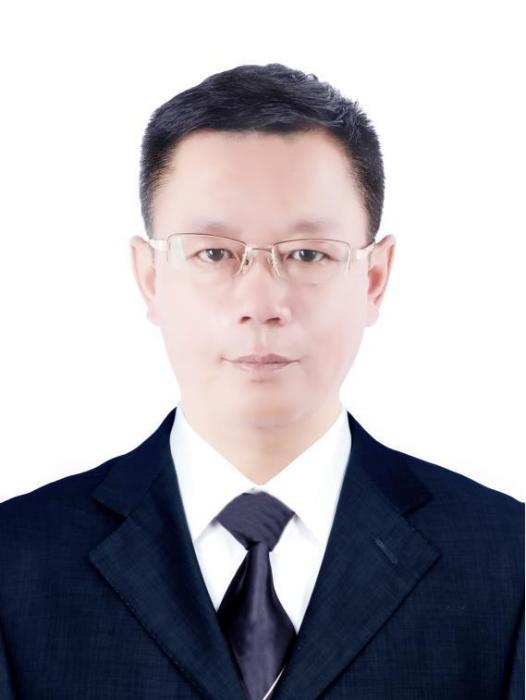 陳智(湖北省十堰市房縣交通運輸局黨組成員、副局長) 陳智(湖北省十堰市房縣交通運輸局黨組成員、副局長)