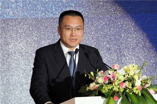 顧春峰(月星集團常務副總裁) 顧春峰(月星集團常務副總裁)