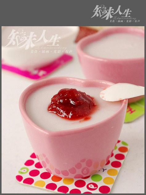 草莓豆腐 草莓豆腐