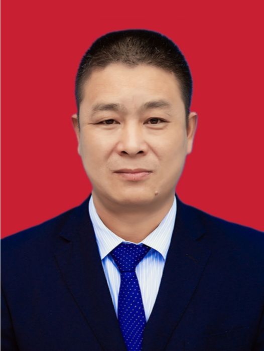 楊勝前(重慶市黔江區蓬東鄉黨委書記) 楊勝前(重慶市黔江區蓬東鄉黨委書記)