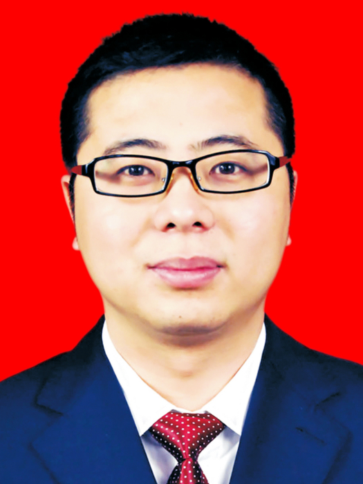 湯勇(重慶市武隆區白馬鎮黨委副書記、鎮長) 湯勇(重慶市武隆區白馬鎮黨委副書記、鎮長)