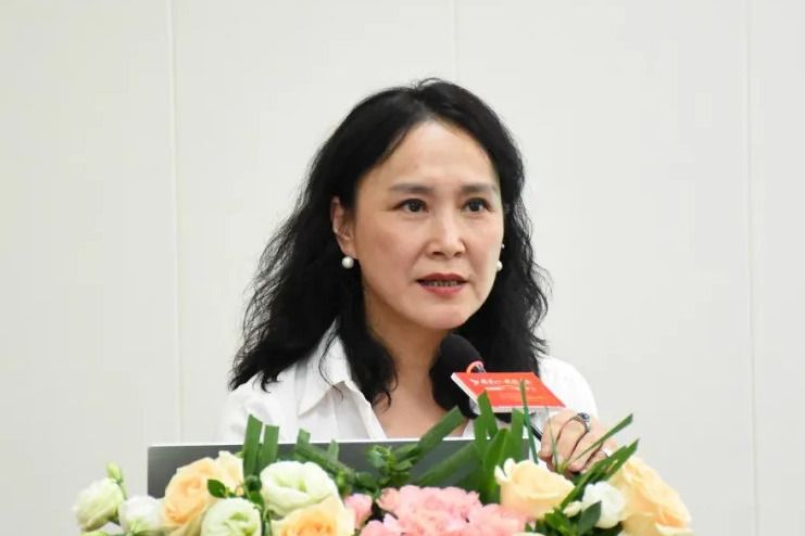 陳薇薇(廈門眼科中心漳州眼科醫院總經理) 陳薇薇(廈門眼科中心漳州眼科醫院總經理)