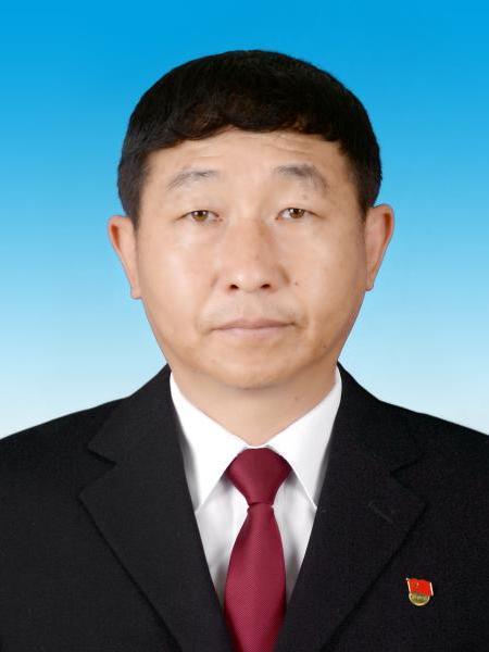 李雲山(雲南省德宏傣族景頗族自治州隴川縣人力資源和社會保障局副局長) 李雲山(雲南省德宏傣族景頗族自治州隴川縣人力資源和社會保障局副局長)