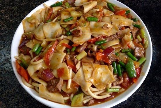 羊肉炒麵片 羊肉炒麵片