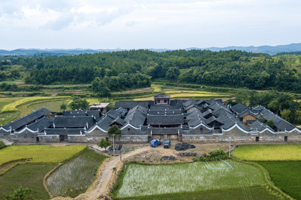 蔗塘村(湖南省永州市祁陽縣大忠橋鎮蔗塘村) 蔗塘村(湖南省永州市祁陽縣大忠橋鎮蔗塘村)