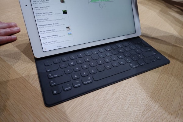 Smart Keyboard