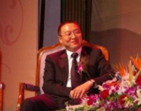 王溯航 王溯航
