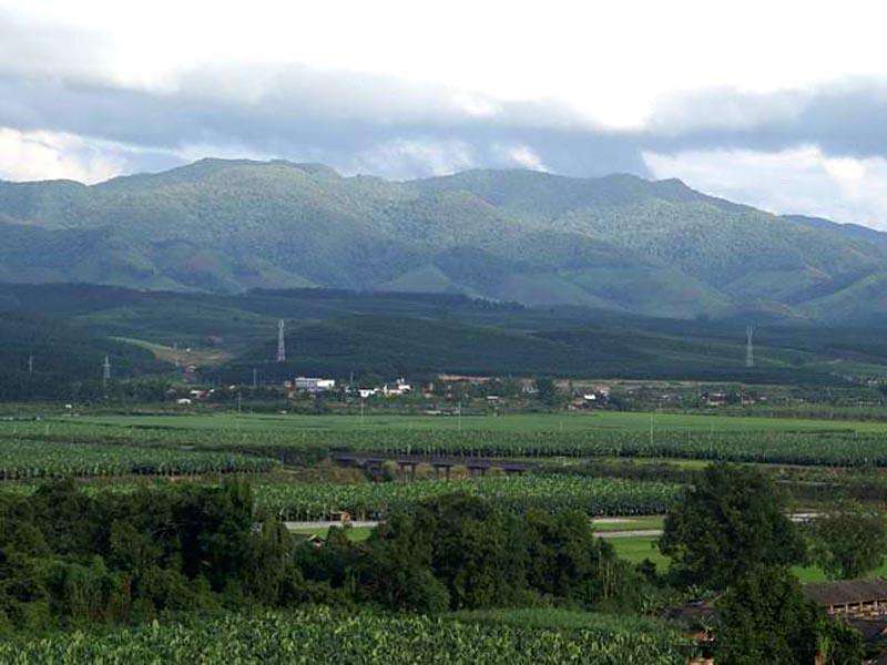 城子二村(雲南省西雙版納州景洪市普文鎮城子二村) 城子二村(雲南省西雙版納州景洪市普文鎮城子二村)