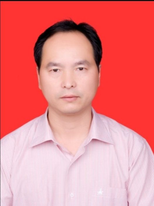 潘思源(龍泉市石達石街道辦事處副主任) 潘思源(龍泉市石達石街道辦事處副主任)