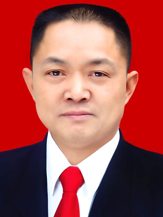 黎華(重慶市秀山土家族苗族自治縣溶溪鎮黨委副書記、四級調研員) 黎華(重慶市秀山土家族苗族自治縣溶溪鎮黨委副書記、四級調研員)