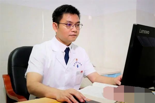 蔣健(永州市中心醫院零陵院區神經內科副主任) 蔣健(永州市中心醫院零陵院區神經內科副主任)