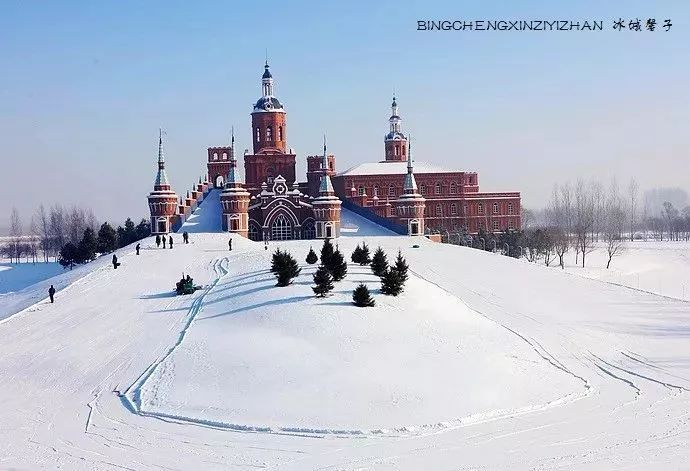 伏爾加莊園城堡滑雪場
