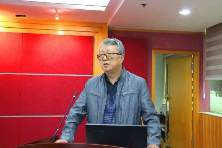 蔣建農(華南師範大學歷史文化學院教授)