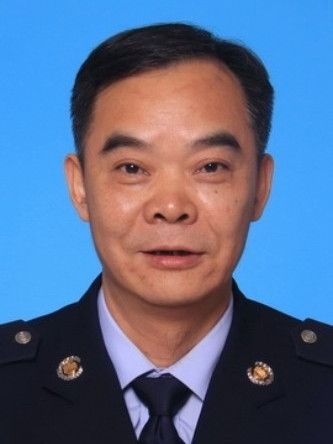 陸勇(浙江省嘉興市稅務局黨委委員、副局長) 陸勇(浙江省嘉興市稅務局黨委委員、副局長)