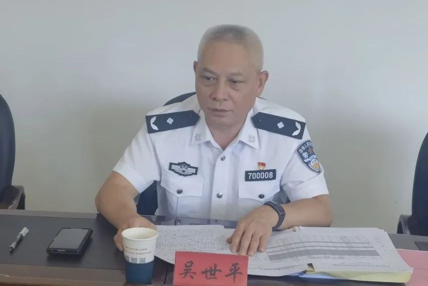 吳世平(福建省南平市公安局黨委委員、副局長) 吳世平(福建省南平市公安局黨委委員、副局長)