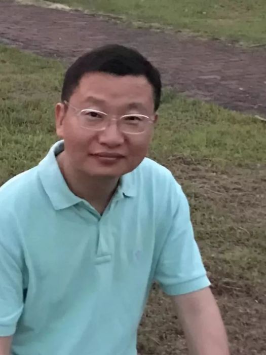 鮑遠春