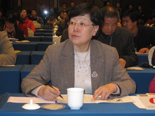 康婭紅 康婭紅