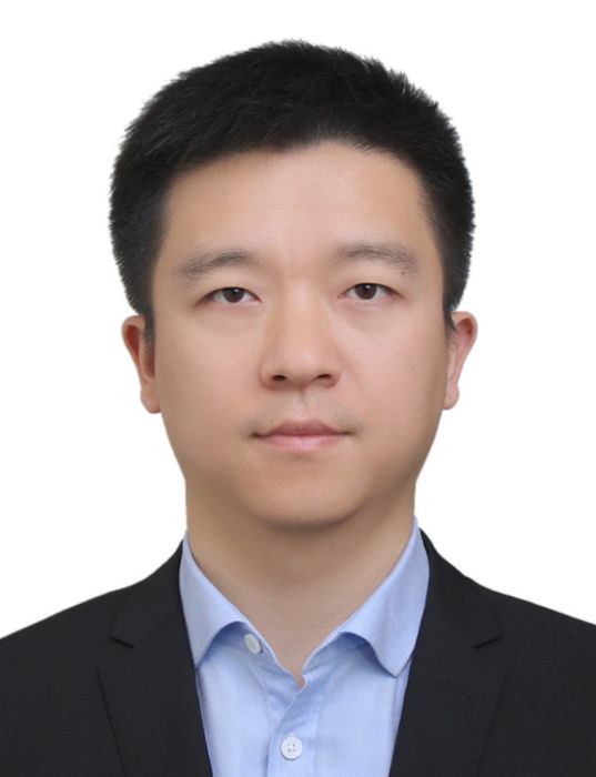 何毅(安徽省黃山市人民政府副市長) 何毅(安徽省黃山市人民政府副市長)