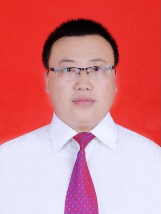 胡志鵬(江西省吉安市泰和縣委教體工委委員、縣教體局副局長) 胡志鵬(江西省吉安市泰和縣委教體工委委員、縣教體局副局長)