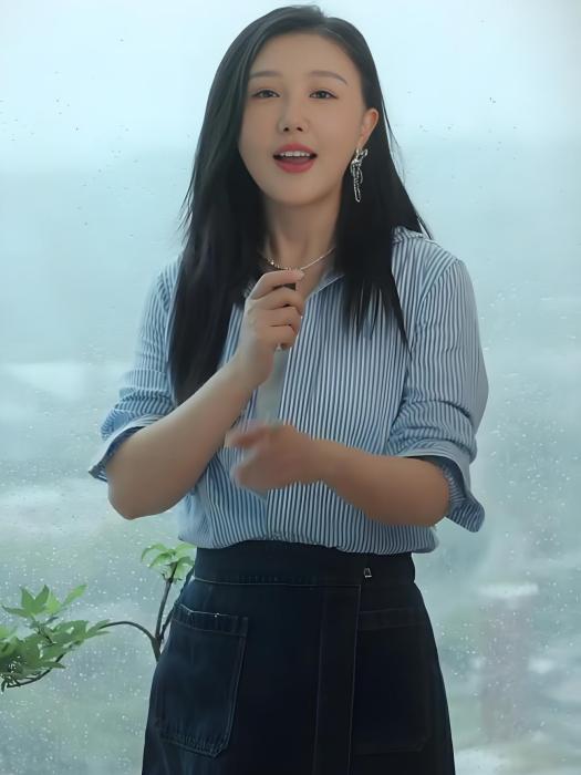 歌手蔣雪兒