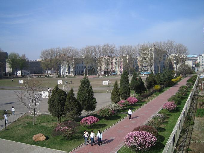 遼寧大學外語學院