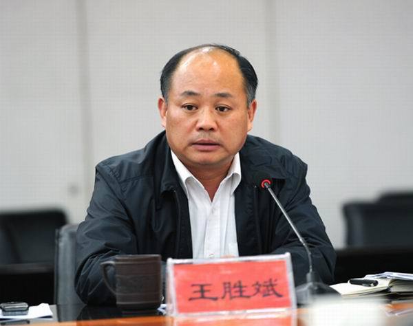 王勝斌(四川省大邑縣勞動和社保局黨組成員) 王勝斌(四川省大邑縣勞動和社保局黨組成員)