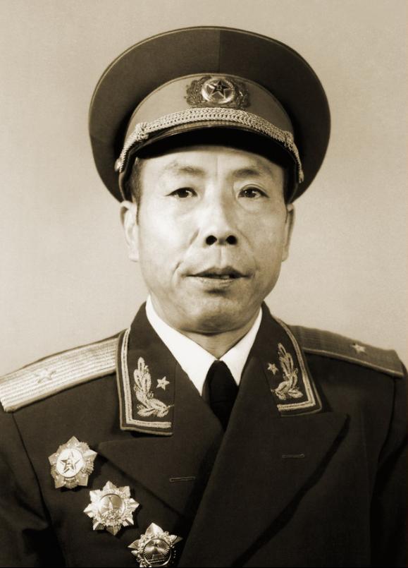 李信(中華人民共和國開國少將)