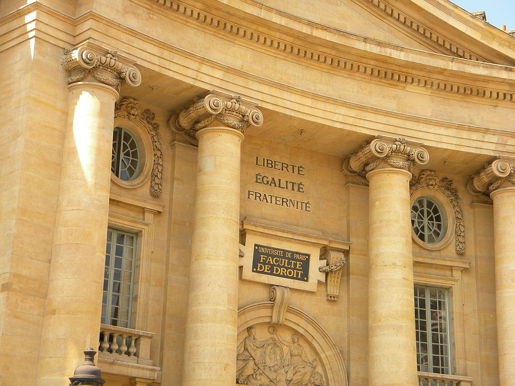 巴黎大學法律學院